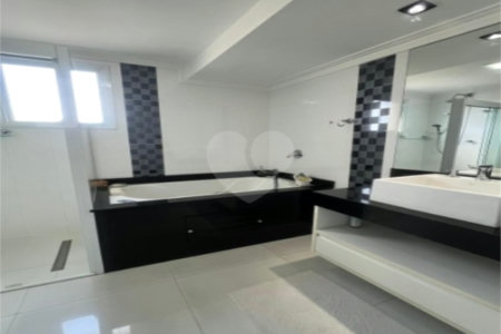 Apartamento à venda com 4 quartos, sendo 3 suítes, em Vila Regente Feijó, São Paulo, SP