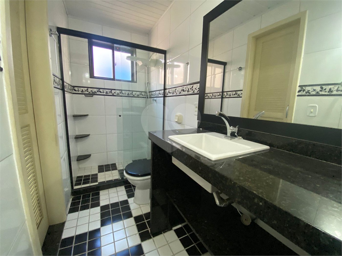 Casa à venda com 2 quartos, sendo 1 suíte, em Campo Grande, Rio de Janeiro, RJ
