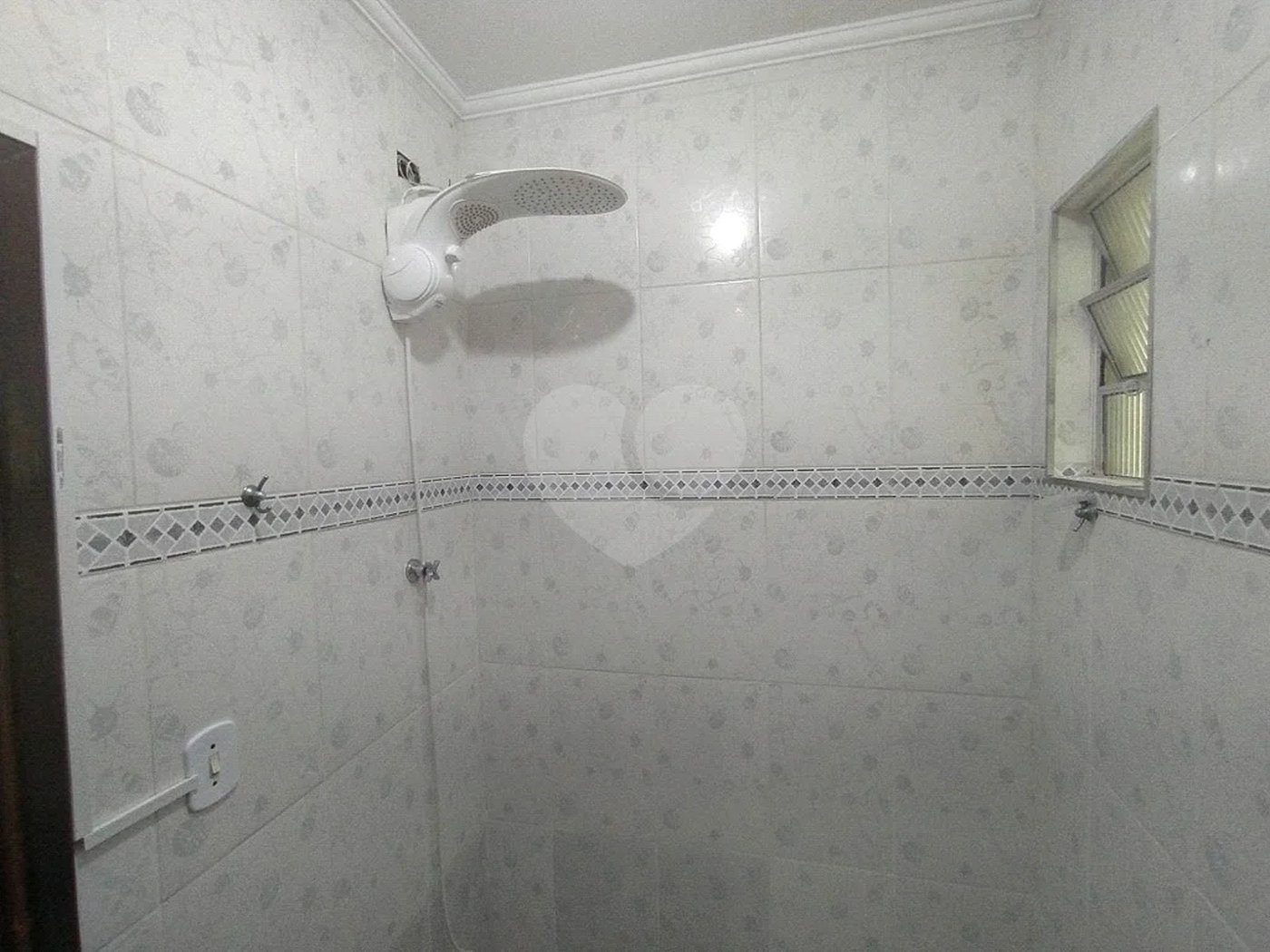 Casa à venda com 10 quartos, sendo 1 suíte, em Santa Teresinha, São Paulo, SP