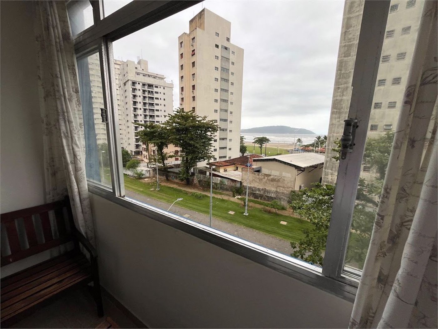 Apartamento Residencial à venda, Itararé, São Vicente - AP1045.