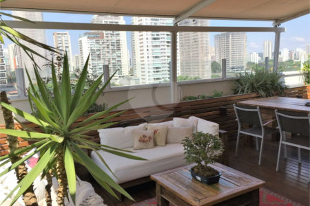 Cobertura à venda com 1 suíte em Brooklin Paulista, São Paulo, SP
