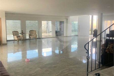 Casa à venda ou para alugar com 7 quartos, sendo 5 suítes,  no condomínio Shambala 3, Atibaia - SP