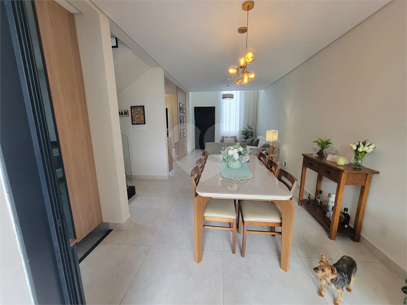 Casa à venda com 3 suítes no condomínio Villaggio Maranello, Vinhedo - SP
