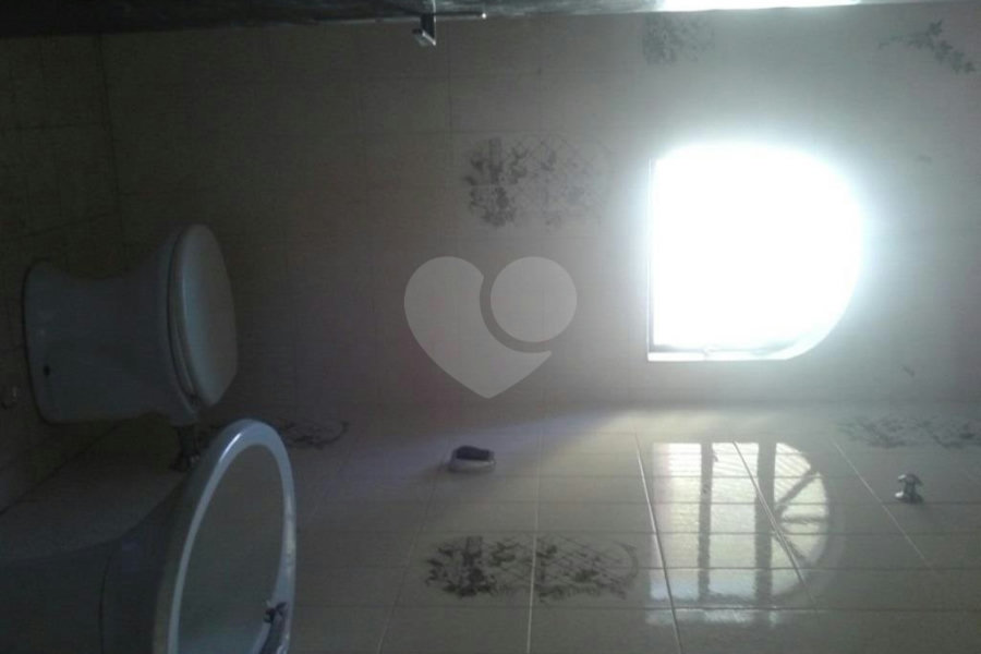 Sobrado à venda ou para alugar com 3 quartos, sendo 1 suíte,  em Horto, São Paulo, SP