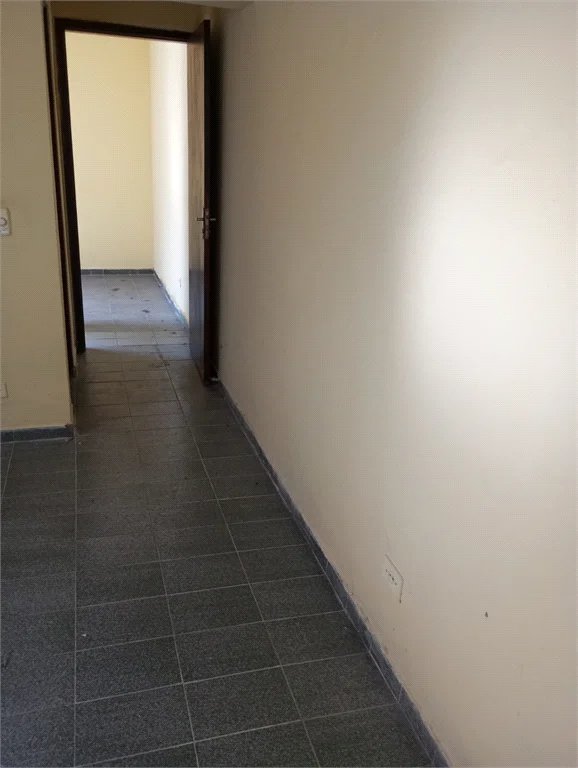 Casa à venda com 3 quartos, sendo 2 suítes, em Jardim Maria Duarte, São Paulo, SP