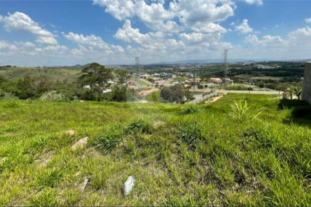 Terreno à venda no condomínio Residencial Campo de Toscana, Vinhedo - SP