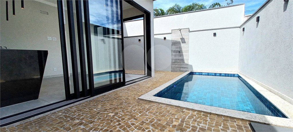 Casa Térrea à venda com 3 suítes em Jardim Valencia, Ribeirão Preto, SP
