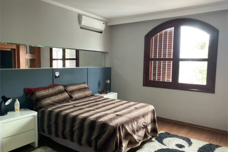 Casa à venda com 3 suítes em Jardim Leonor, São Paulo, SP
