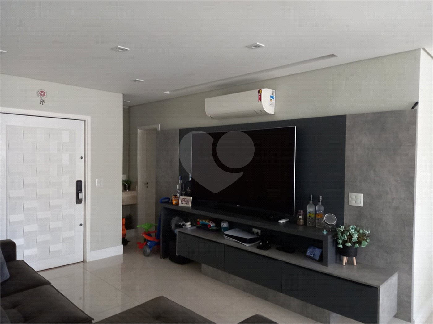 Apartamento à venda com 2 suítes em Tremembé, São Paulo, SP