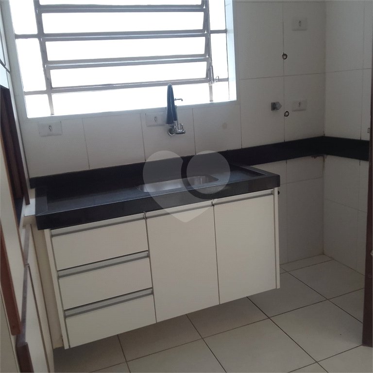 Casa à venda com 3 quartos, sendo 1 suíte, no Centro, Mogi das Cruzes, SP
