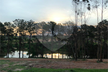 Terreno à venda no condomínio Residencial Casa do Lago, Indaiatuba - SP