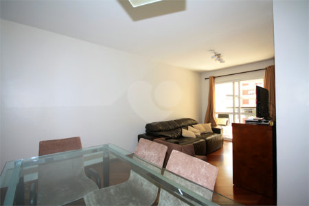 Apartamento à venda com 2 quartos, sendo 1 suíte, em Pinheiros, São Paulo, SP