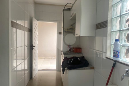Casa à venda com 3 suítes em Vila Carrão, São Paulo, SP