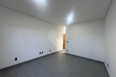 Casa à venda com 3 quartos, sendo 1 suíte, no condomínio Residencial Villagio Wanel, Sorocaba - SP