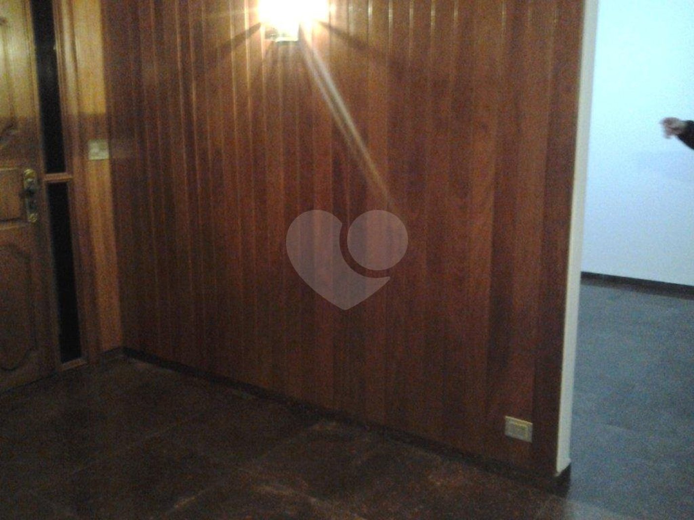Sobrado à venda com 4 quartos, sendo 1 suíte, em Palmas do Tremembé, São Paulo, SP