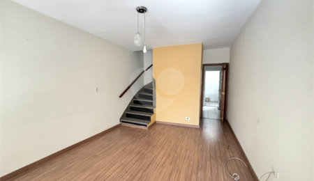 Sobrado à venda com 3 quartos em Vila Mazzei, São Paulo, SP