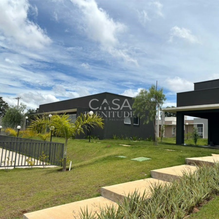 Casa em condomínio à venda com 2 quartos em Aparecidinha, Sorocaba, SP