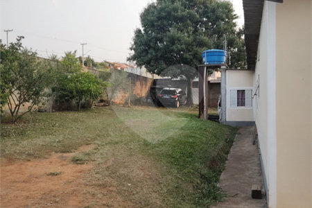 Chácara à venda com 4 quartos, sendo 1 suíte, em Vila Santa Helena, Atibaia, SP