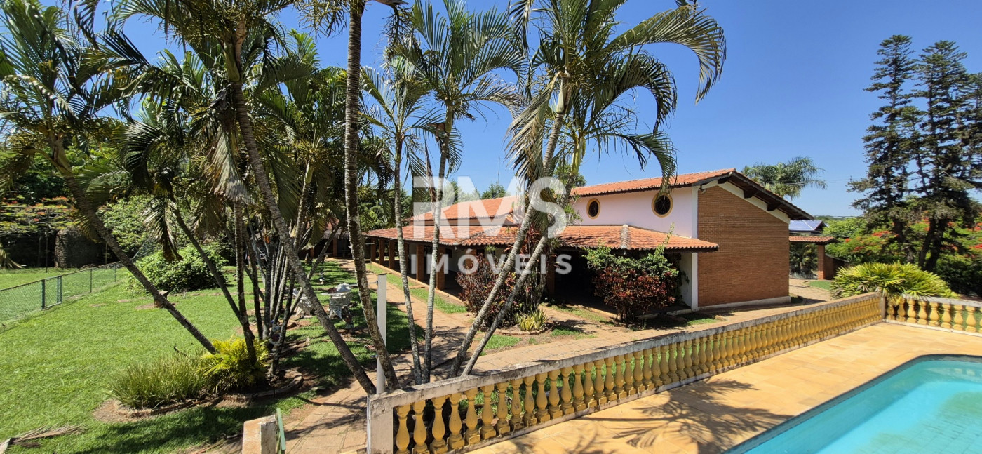 Chácara à venda com 4 quartos, sendo 1 suíte,  em Colinas do Mosteiro de Itaici, Indaiatuba, SP