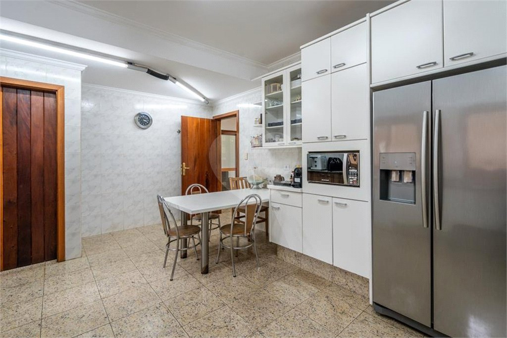 Casa à venda com 4 suítes no Centro, Três Lagoas, MS