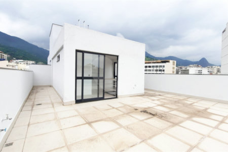 Cobertura à venda com 2 quartos, sendo 1 suíte,  em Tijuca, Rio de Janeiro, RJ