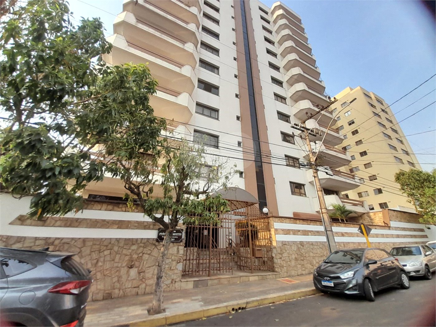 Apartamento à Venda no Edifício João Malagutti – 3 Dormitórios, 132m², Vista Maravilhosa!