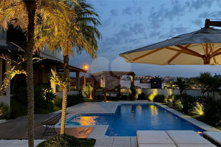 Casa à venda com 5 suítes no condomínio Village Ipanema 1, Araçoiaba da Serra - SP
