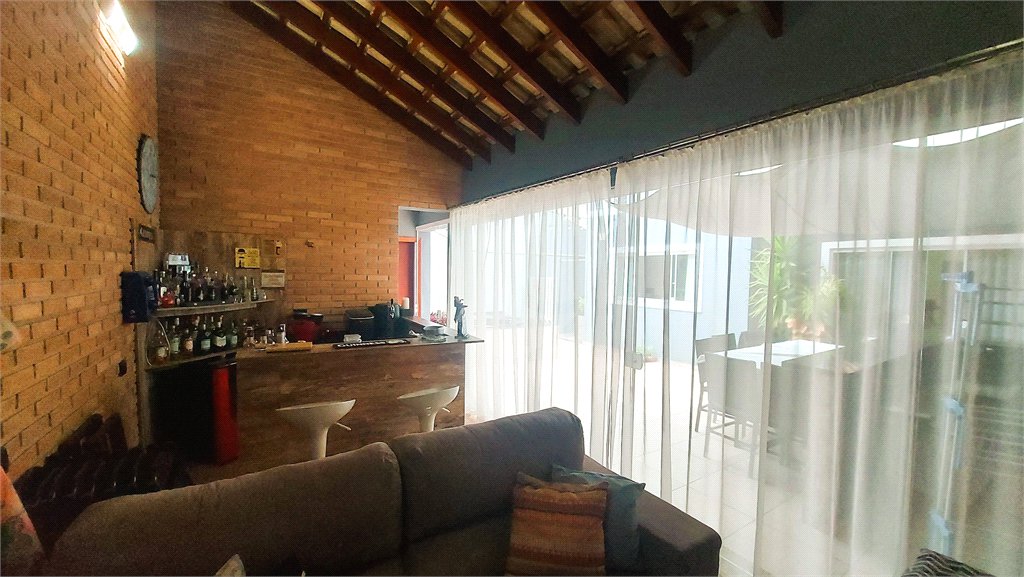 Casa à venda com 3 suítes no condomínio Residencial Villa dos Inglezes, Sorocaba - SP