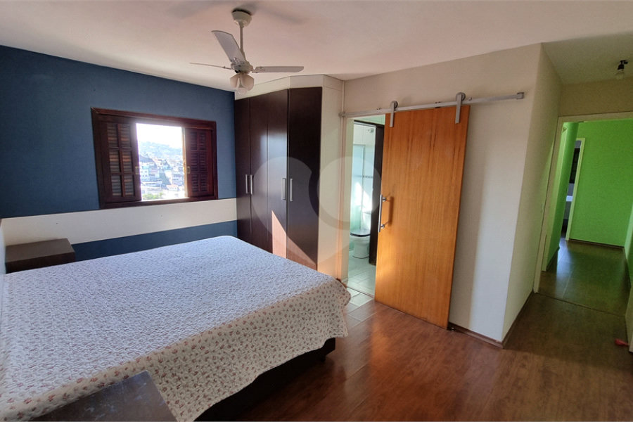 Sobrado à venda com 4 quartos, sendo 1 suíte, em Tremembé, São Paulo, SP