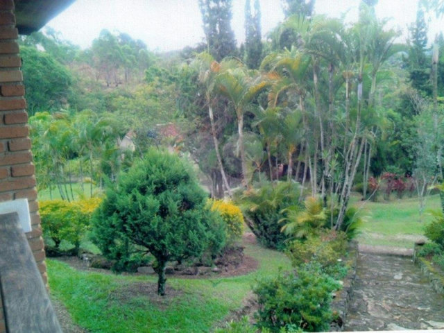 Chácara à venda com 4 quartos, sendo 2 suítes,  em Portão, Atibaia, SP
