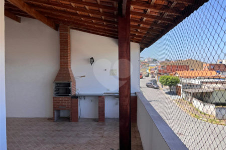 Sobrado à venda com 2 quartos, sendo 1 suíte, em Vila Correa, Ferraz de Vasconcelos, SP
