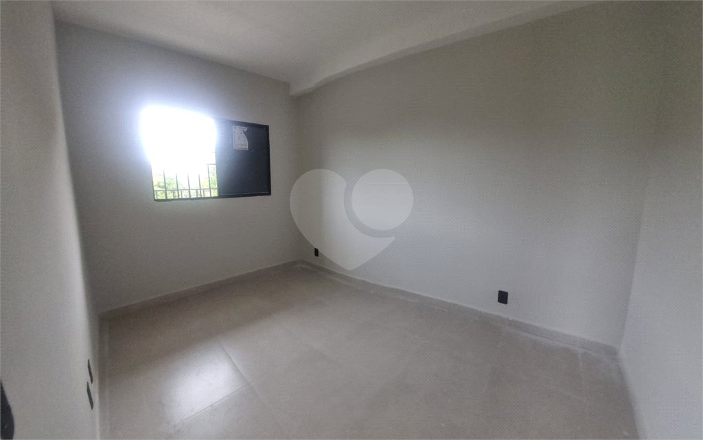 Casa de Vila à venda com 2 quartos em Jardim das Azaléias, Sorocaba, SP