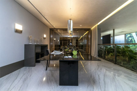 Apartamento à venda com 4 suítes em Jardim Guedala, São Paulo, SP