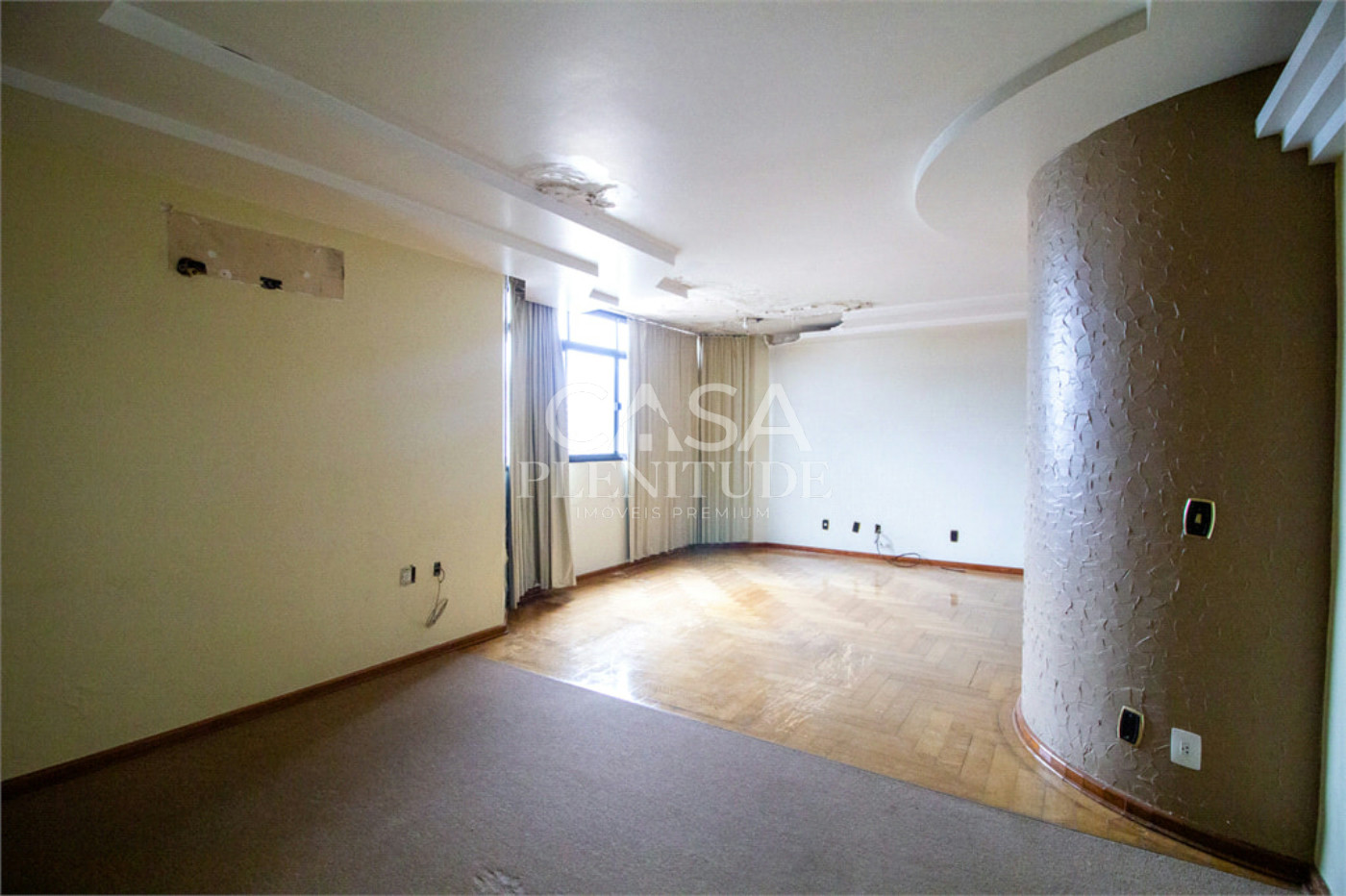 Apartamento à venda com 4 suítes no Centro, Sorocaba, SP