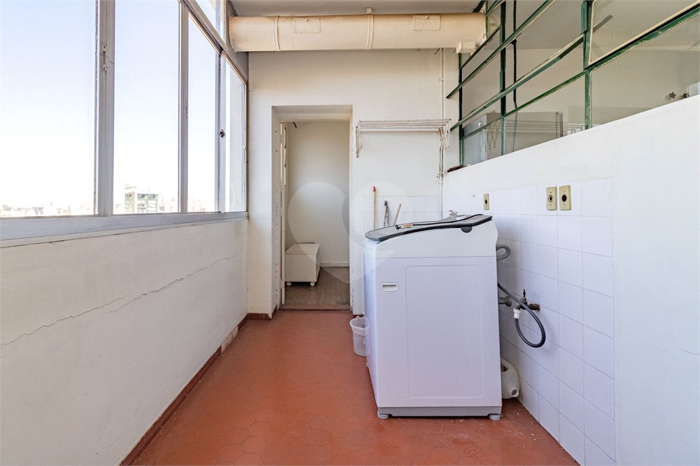 Apartamento à venda ou para alugar com 3 quartos, sendo 1 suíte, em Consolação, São Paulo, SP