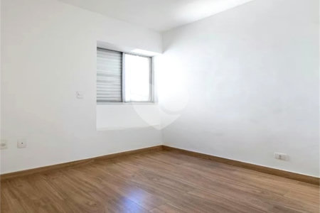 Apartamento à venda com 3 quartos, sendo 1 suíte,  em Cerqueira César, São Paulo, SP
