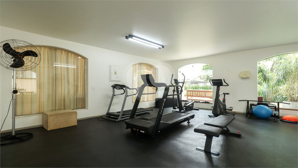 Apartamento à venda com 2 quartos, sendo 1 suíte,  em Vila Uberabinha, São Paulo, SP