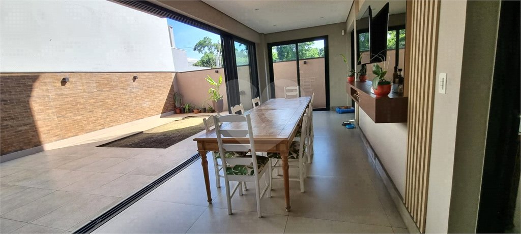 Casa à venda com 4 suítes no condomínio Aldeia da Mata, Votorantim - SP