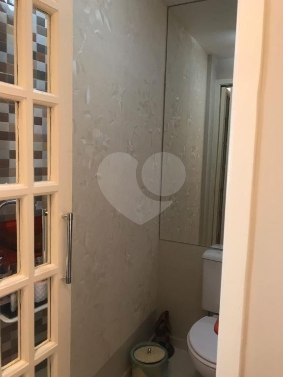Casa à venda com 2 quartos, sendo 1 suíte, no condomínio Res Santa Inês, São Paulo - SP