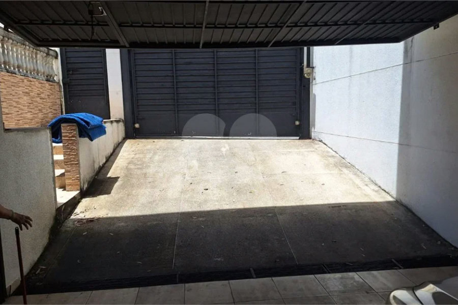 Sobrado à venda com 6 quartos, sendo 4 suítes, em Tremembé, São Paulo, SP