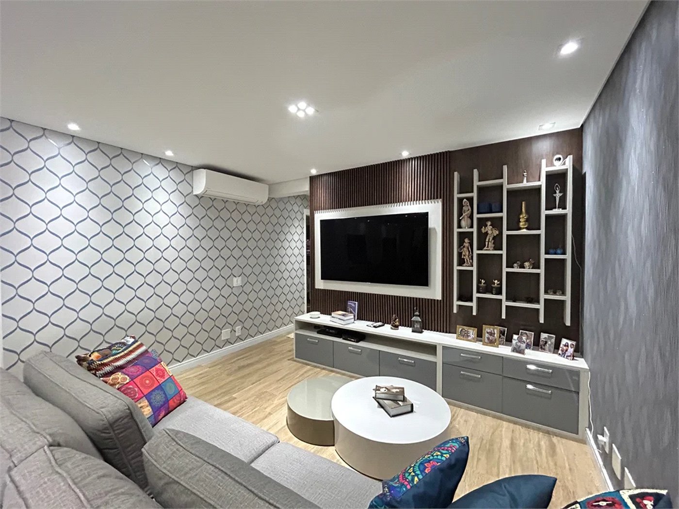 Apartamento à venda com 3 suítes em Vila Leopoldina, São Paulo, SP