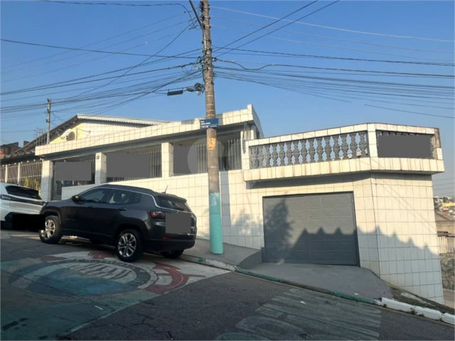 Casa à venda com 3 quartos em Horto, São Paulo, SP