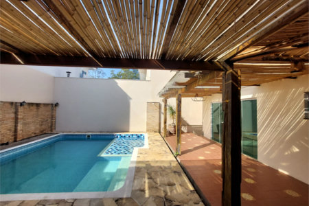 Casa à venda com 3 quartos, sendo 1 suíte, no condomínio Village Saint Clair, Sorocaba - SP
