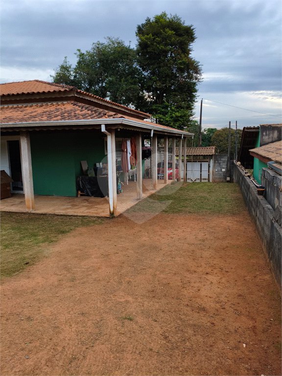 Casa à venda com 2 quartos em Chácaras Santa Martha, Várzea Paulista, SP