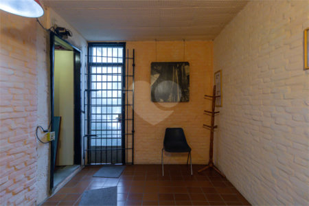 Casa à venda com 4 quartos, sendo 2 suítes, em Jardim Prudência, São Paulo, SP