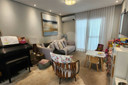 Casa à venda com 3 quartos, sendo 1 suíte,  no condomínio Villa Campolim, Sorocaba - SP