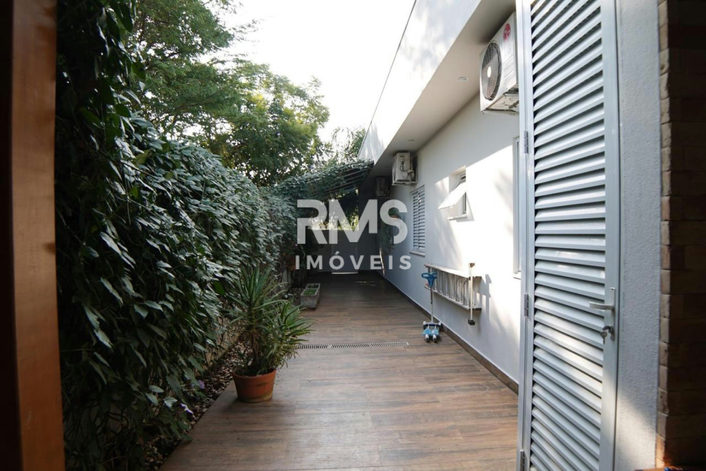Casa à venda com 3 suítes no condomínio PALMEIRAS IMPERIAIS, Salto - SP