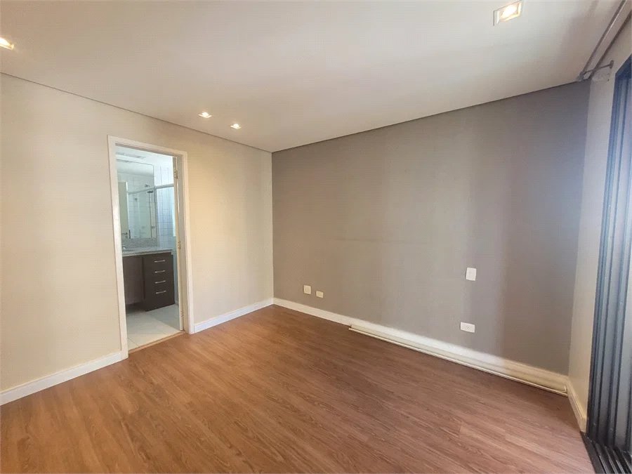 Apartamento à venda com 3 quartos, sendo 2 suítes, em Vila Leopoldina, São Paulo, SP