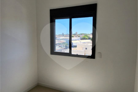 Apartamento à venda com 2 quartos, sendo 1 suíte,  no Centro, Araraquara, SP