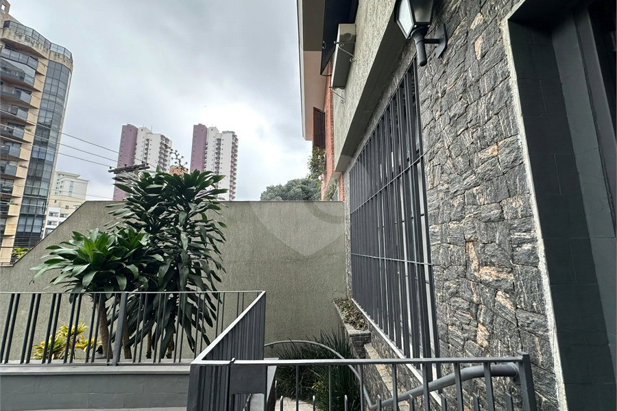 Sobrado à venda com 3 quartos em Santana, São Paulo, SP